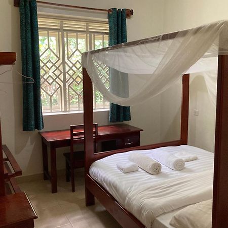 Bwindi Guest House Kanungu Eksteriør bilde